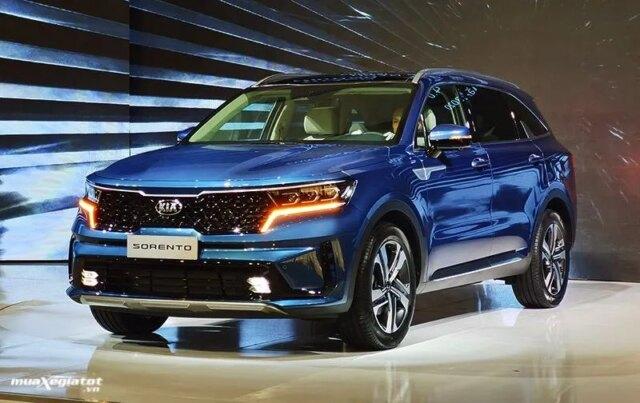 Xe KIA 7 chỗ, 6 chỗ, 8 chỗ bán tại Việt Nam: Giá xe kèm khuyến mãi