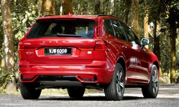 2023 Volvo XC60 Recharge T8 Ultimate Review