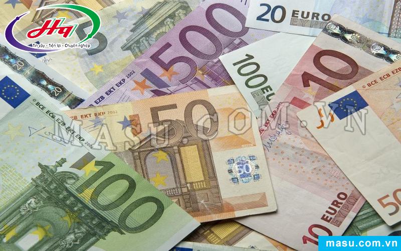200 EURO bao nhiêu tiền Việt?