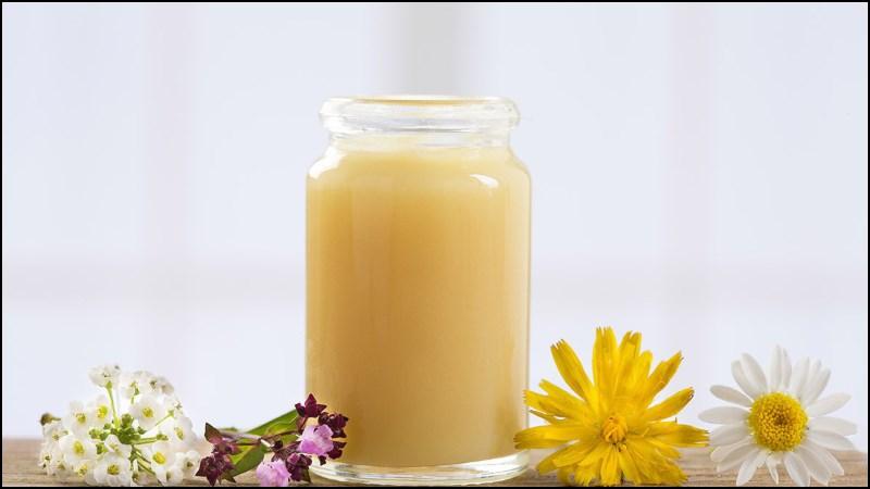 Sử dụng sữa ong chúa chung với các nguyên liệu khác