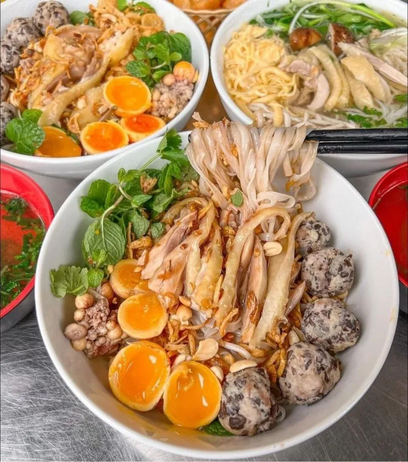 top-5-quan-hang-bun-mien-ngan-ngon-nhat-tai-quan-cau-giay-ha-noi_66acd62b42d5b.webp
