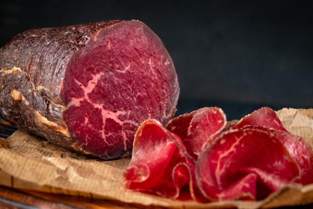 Khám phá món cá ngừ Bresaola độc lạ tại nhà hàng GU Bistronomy