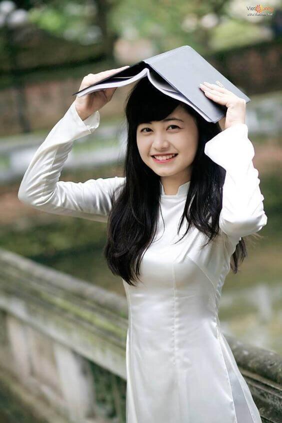 Bí kíp chọn vải may áo dài học sinh